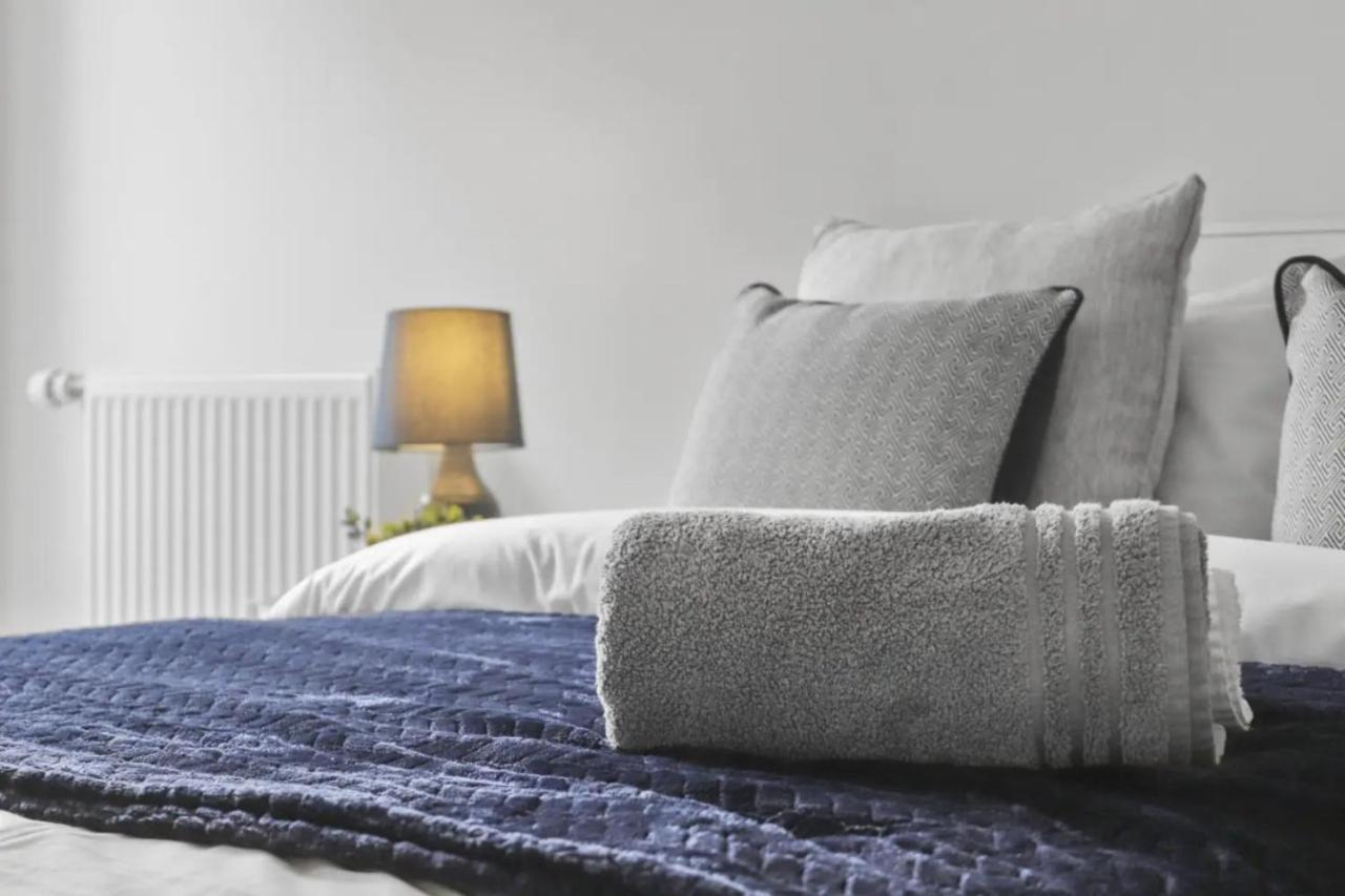 Centrally Located - Modern - 2Bed - 2Bath Apartment London Luaran gambar